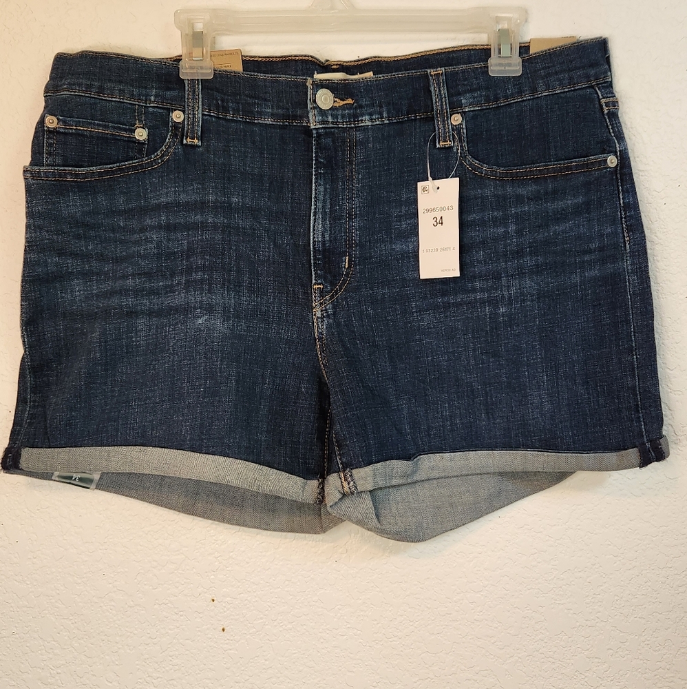 NWT Levi's Mid-Rise Mid-Length Women's Blue Jean Shorts, Size 34